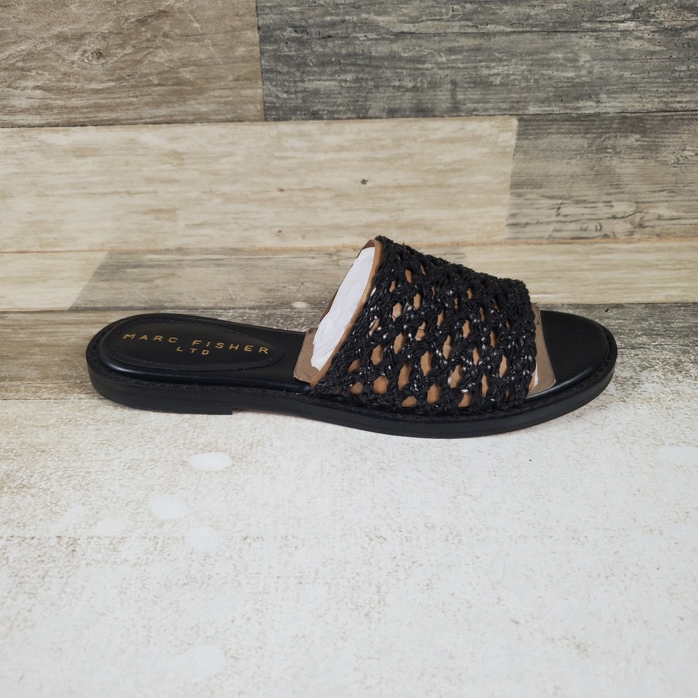 Marc Fisher LTD Glynne Womens Casual Sandals Sz 6.5 M Black Slip-On Flat